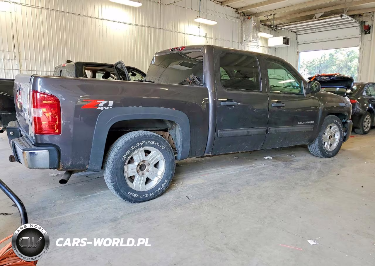 2011 Chevrolet Silverado K1500 Lt VIN:3GCPKSE30BG206182 - 3