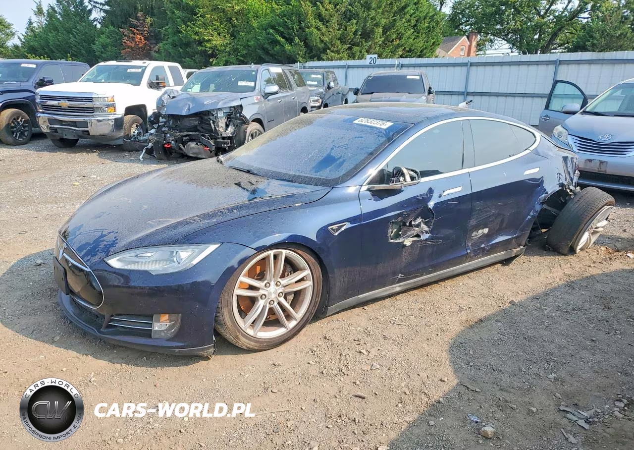 2013 Tesla Model S VIN:5YJSA1CN9DFP05163 - 1