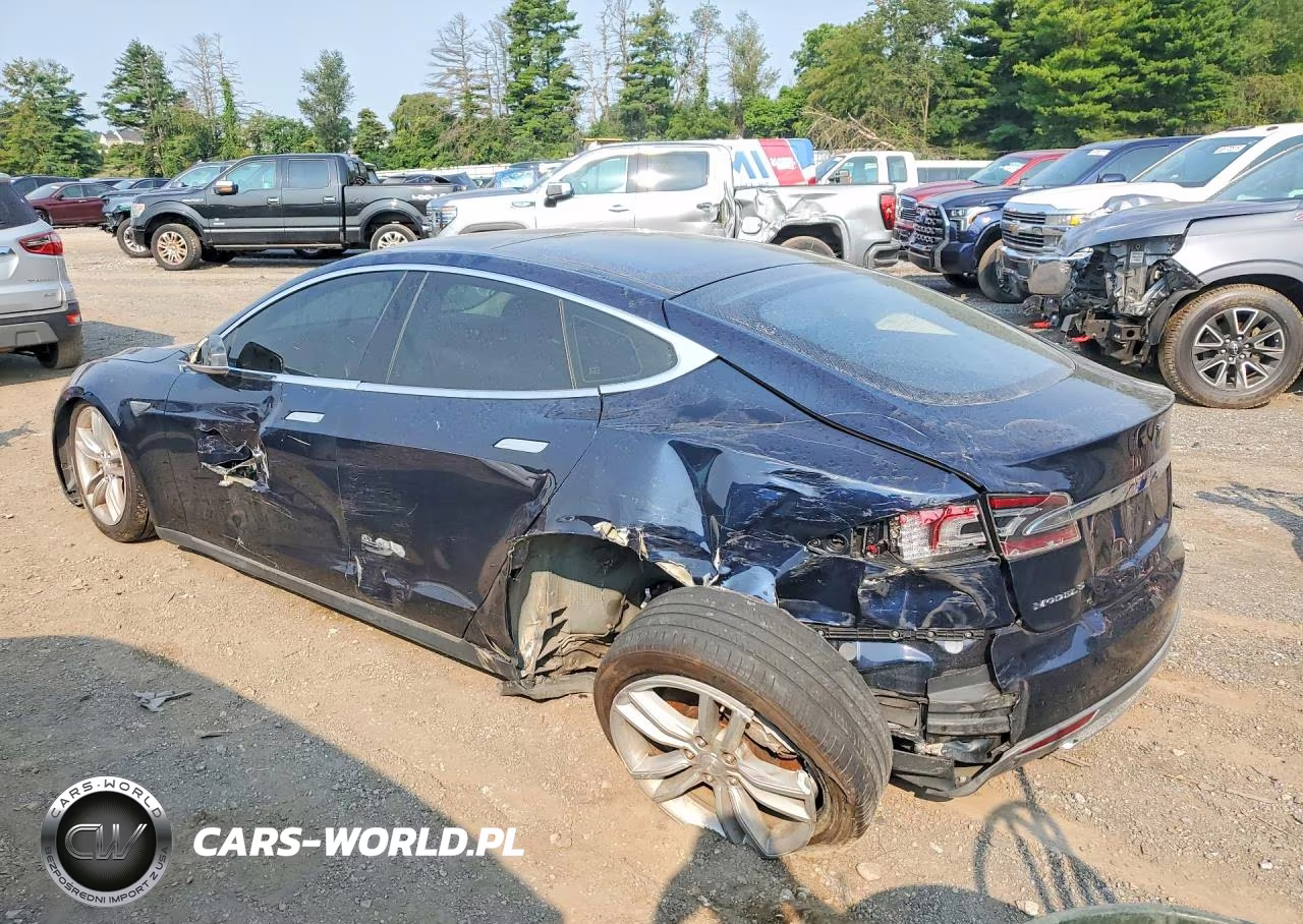 2013 Tesla Model S VIN:5YJSA1CN9DFP05163 - 2