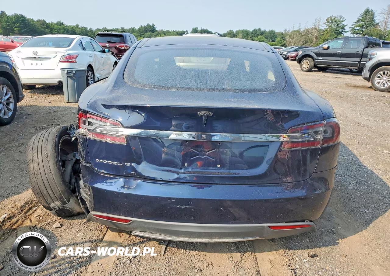 2013 Tesla Model S VIN:5YJSA1CN9DFP05163 - 6