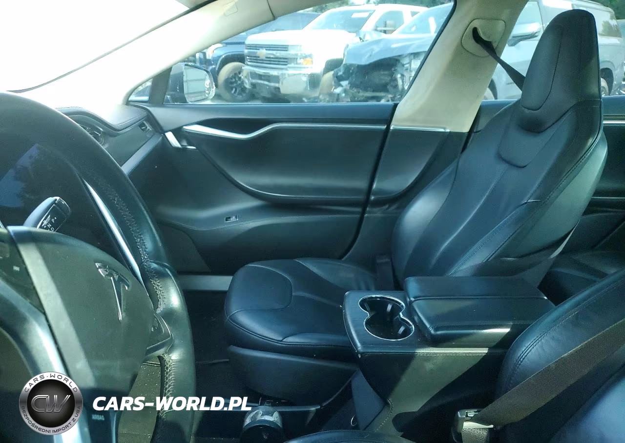 2013 Tesla Model S VIN:5YJSA1CN9DFP05163 - 7