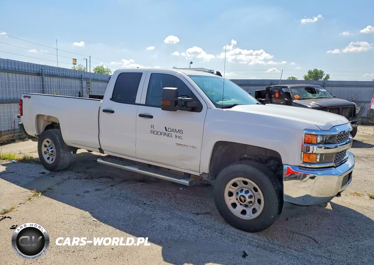 2019 Chevrolet Silverado K2500 Heavy Duty VIN:2GC2KREG2K1164628 - 4