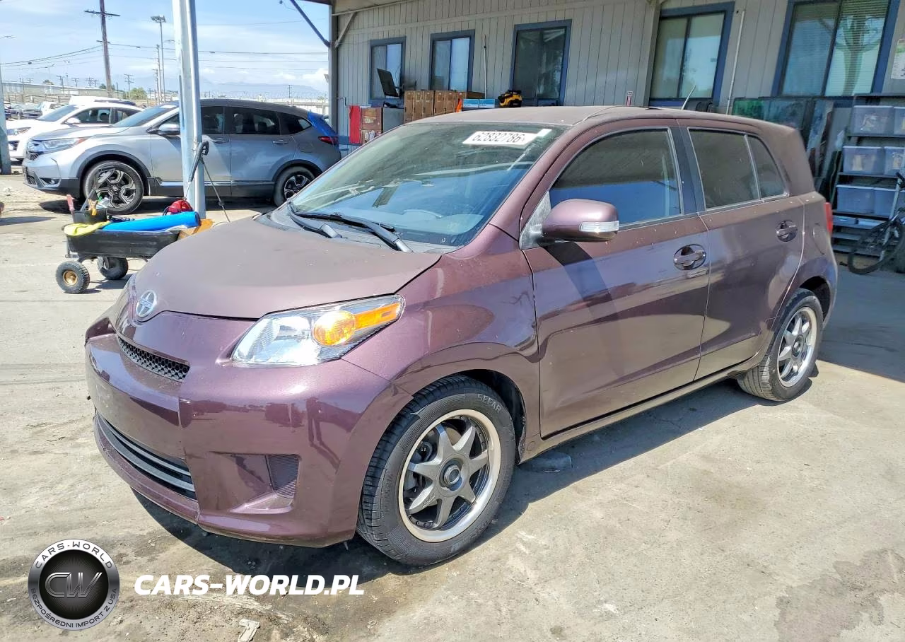 2013 Scion Xd Base – zdjęcie 1 z 12