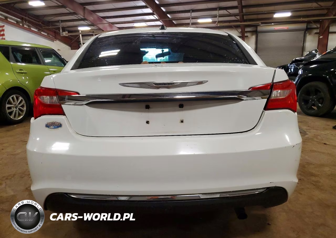 2011 Chrysler 200 Touring VIN:1C3BC1FB2BN549627 - 6