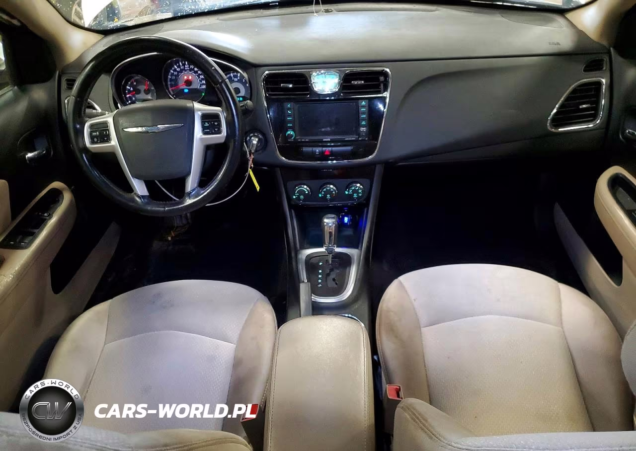 2011 Chrysler 200 Touring VIN:1C3BC1FB2BN549627 - 8