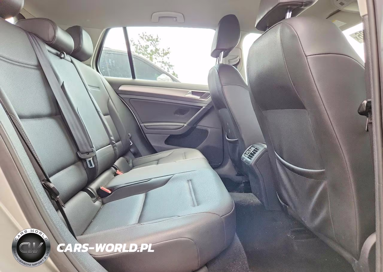 2015 Volkswagen Golf VIN:3VW217AU1FM022687 - 10