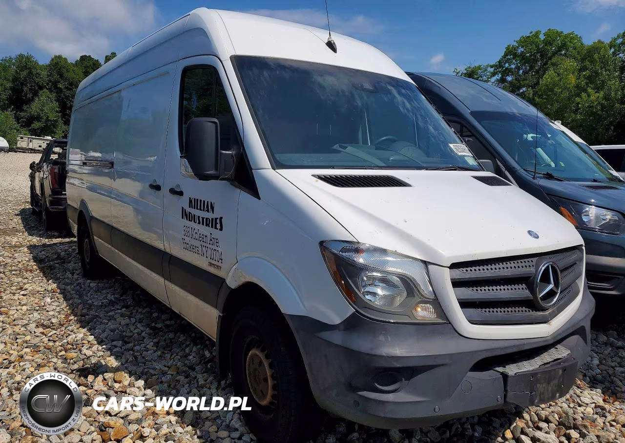 2016 Mercedes-Benz Sprinter 2500 VIN:WD3PE8DD4GP182938 - 4