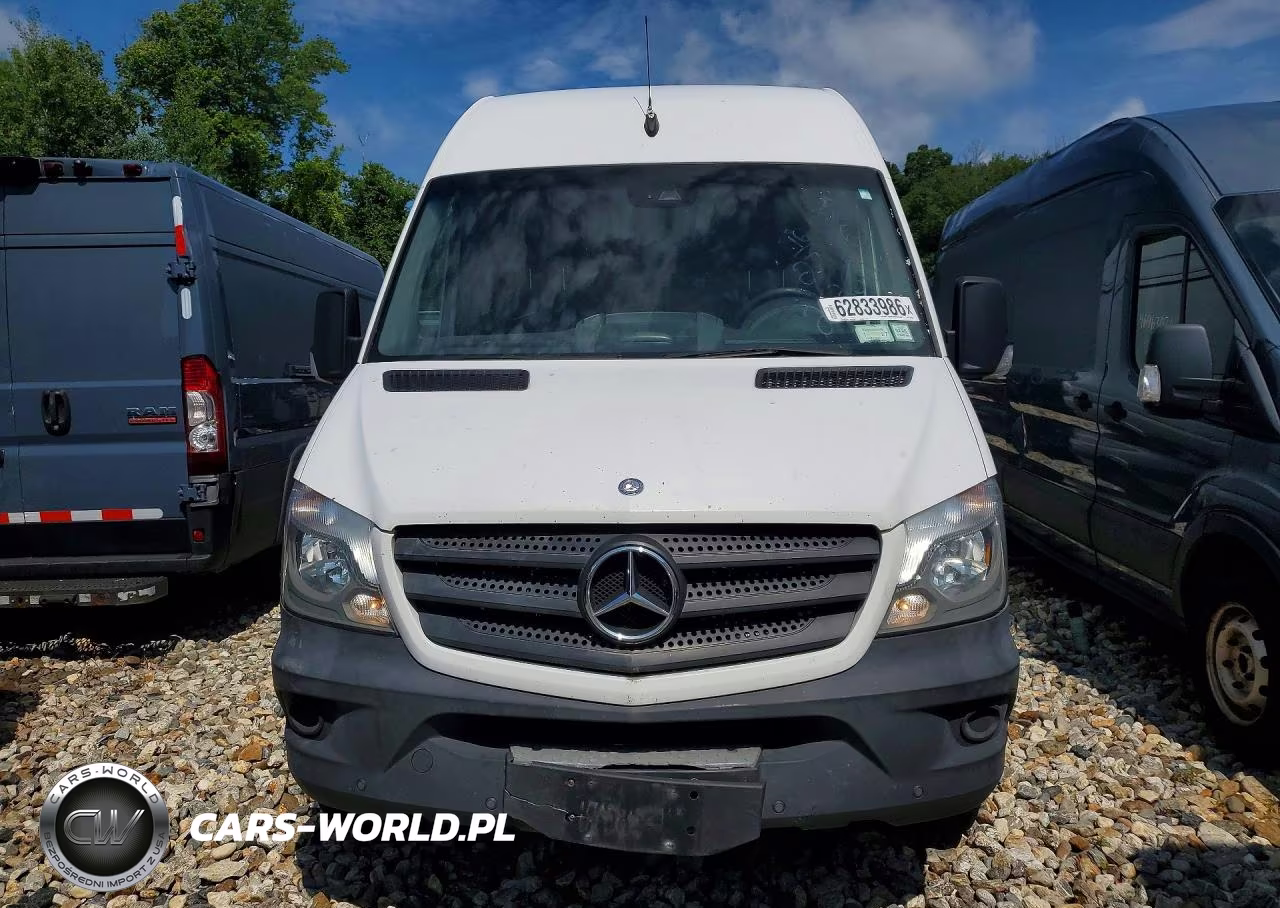 2016 Mercedes-Benz Sprinter 2500 VIN:WD3PE8DD4GP182938 - 5