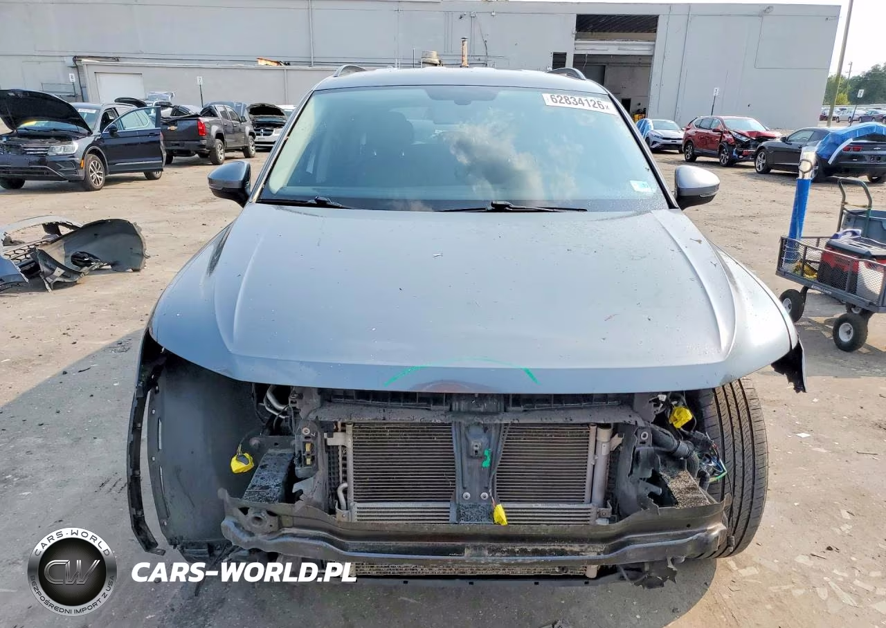 2018 Volkswagen Tiguan Se VIN:3VV2B7AX8JM216525 - 5