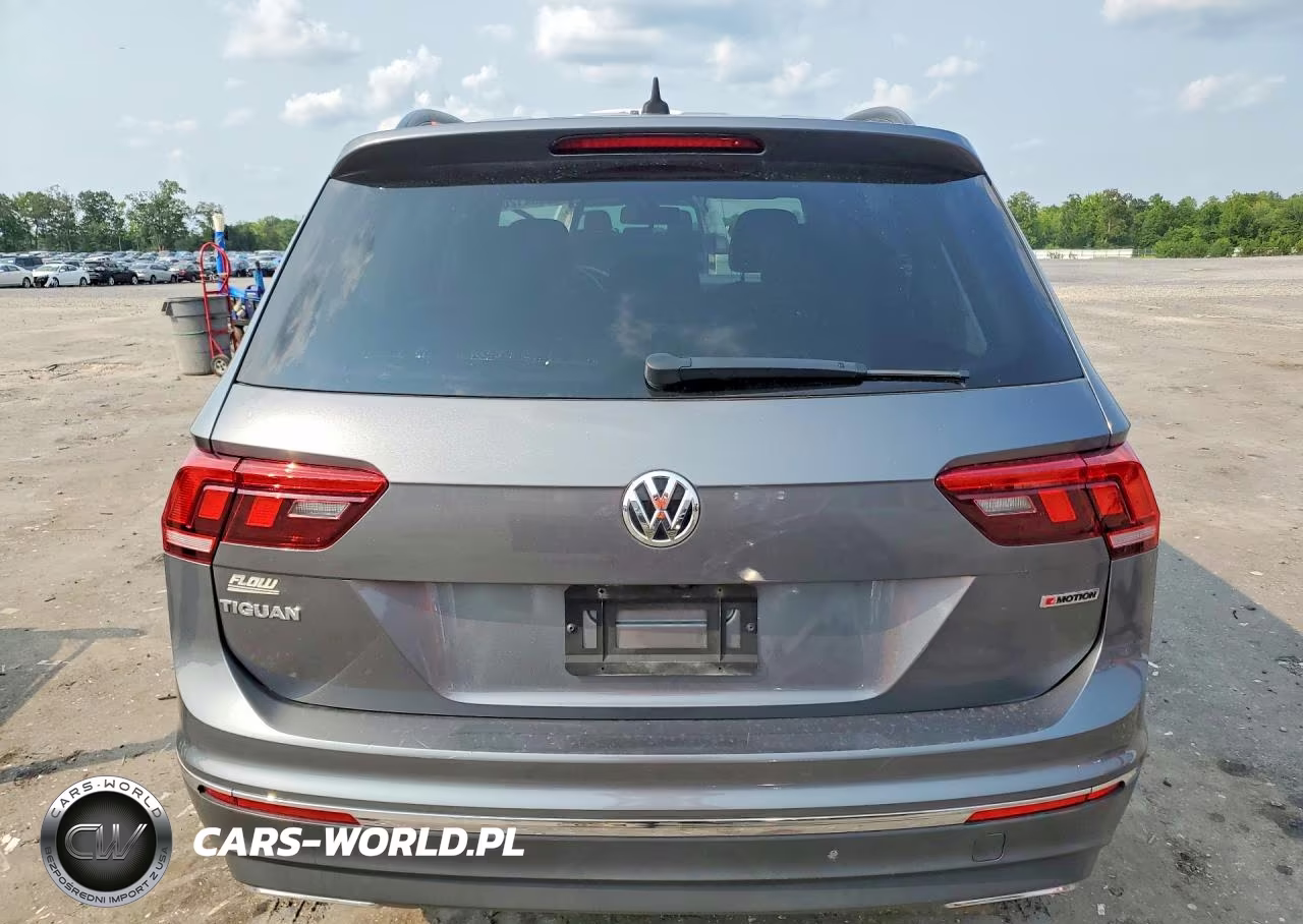 2018 Volkswagen Tiguan Se VIN:3VV2B7AX8JM216525 - 6
