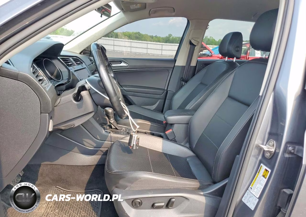 2018 Volkswagen Tiguan Se VIN:3VV2B7AX8JM216525 - 7
