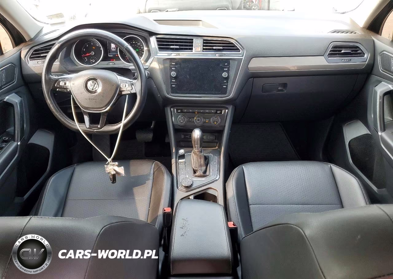 2018 Volkswagen Tiguan Se VIN:3VV2B7AX8JM216525 - 8