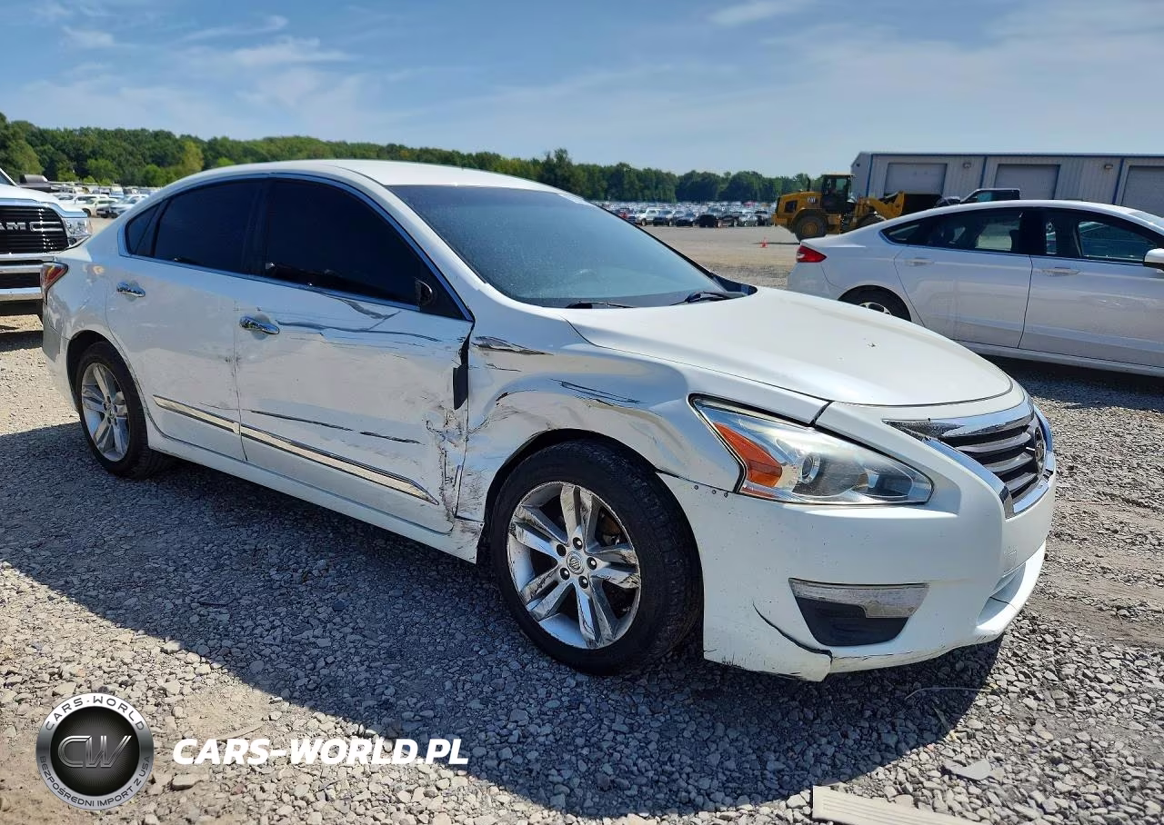 2015 Nissan Altima 2.5 S VIN:1N4AL3AP3FC209125 - 4