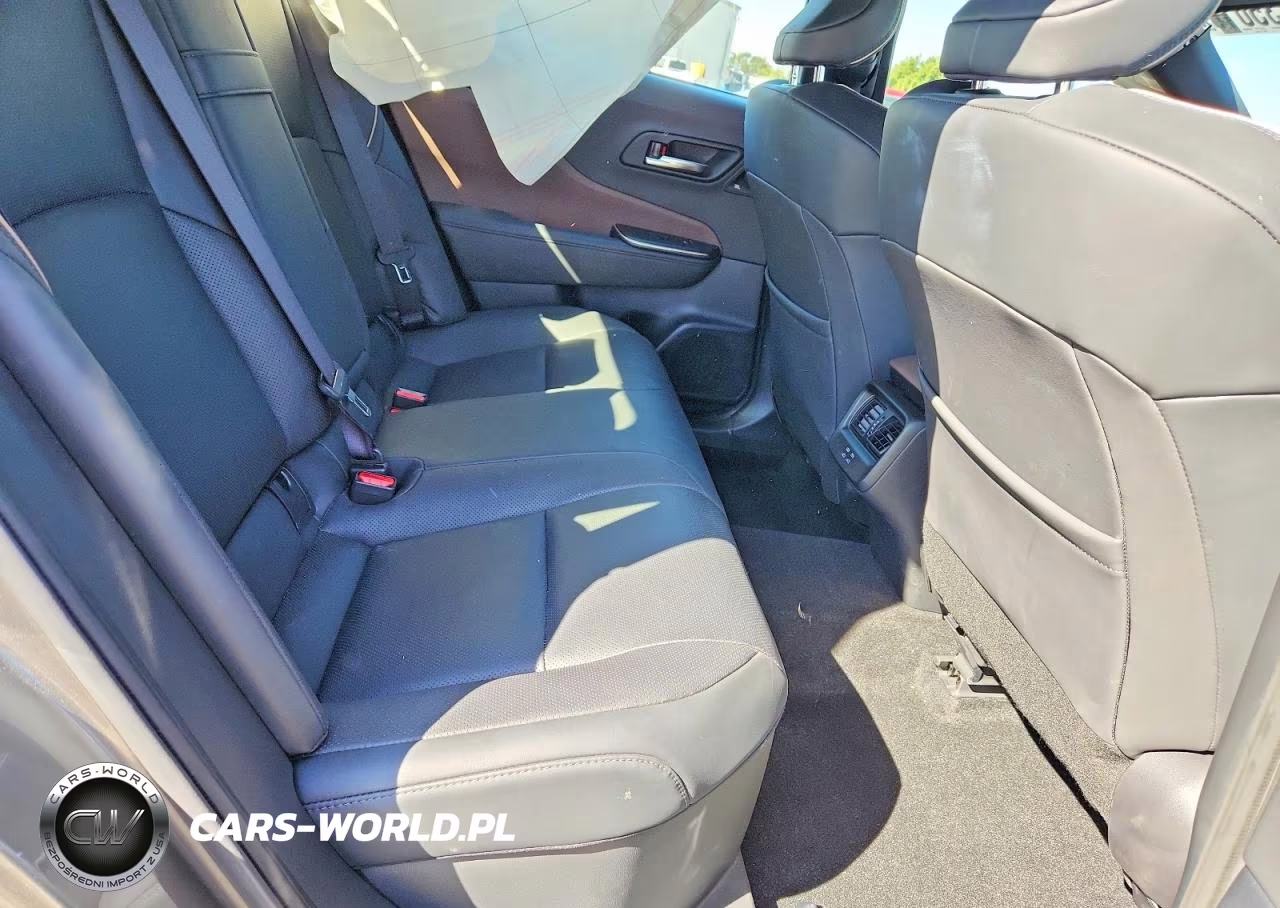2023 Toyota Crown Limited VIN:JTDAAAAF4P3017046 - 10