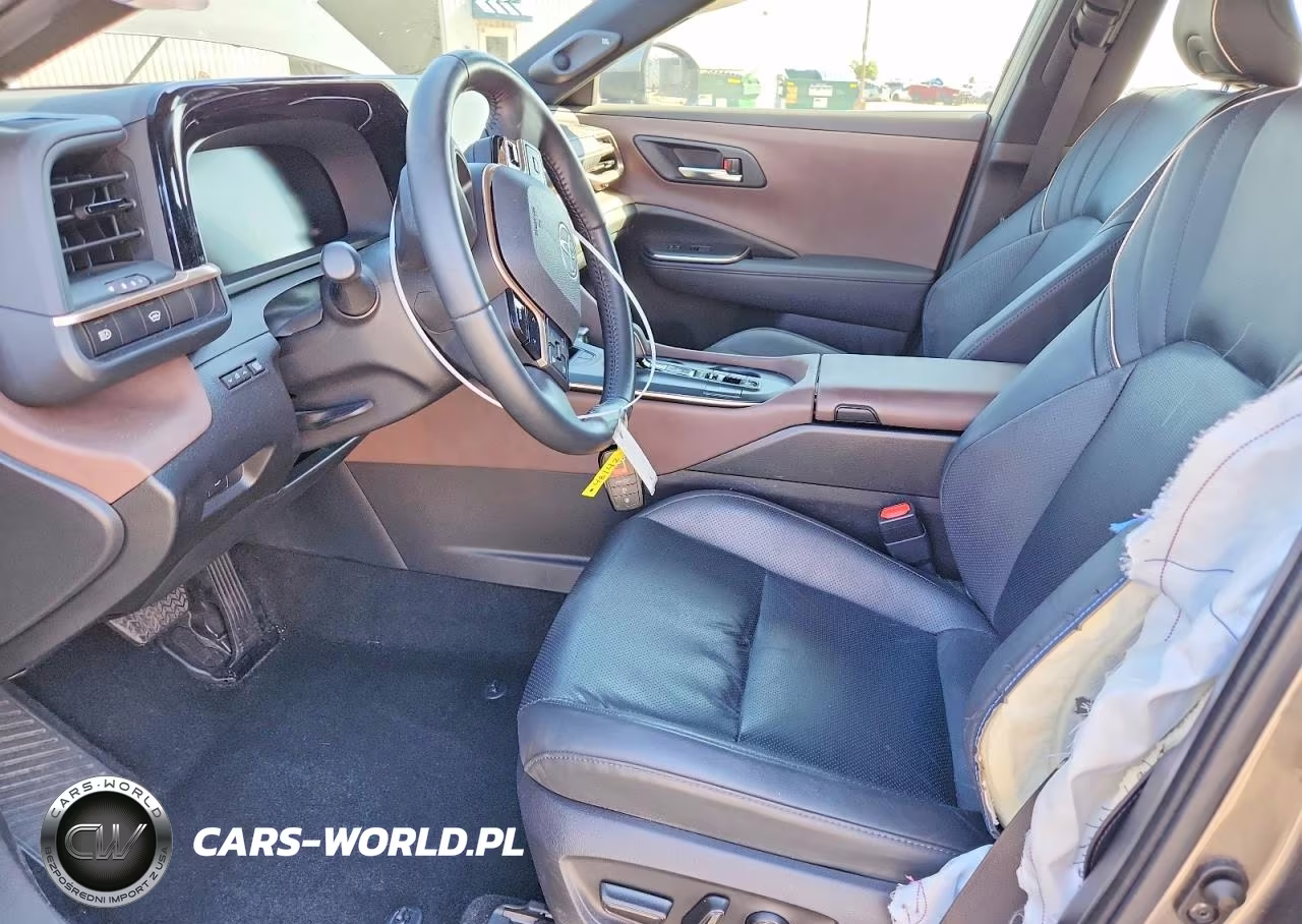 2023 Toyota Crown Limited VIN:JTDAAAAF4P3017046 - 7