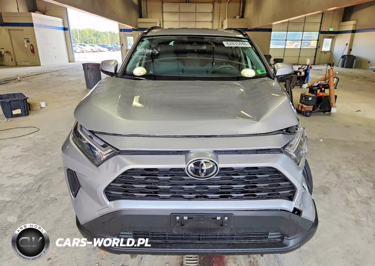 2025 Toyota Rav4 Hybrid Xle VIN:JTMRWRFV3SJ087127 - 5