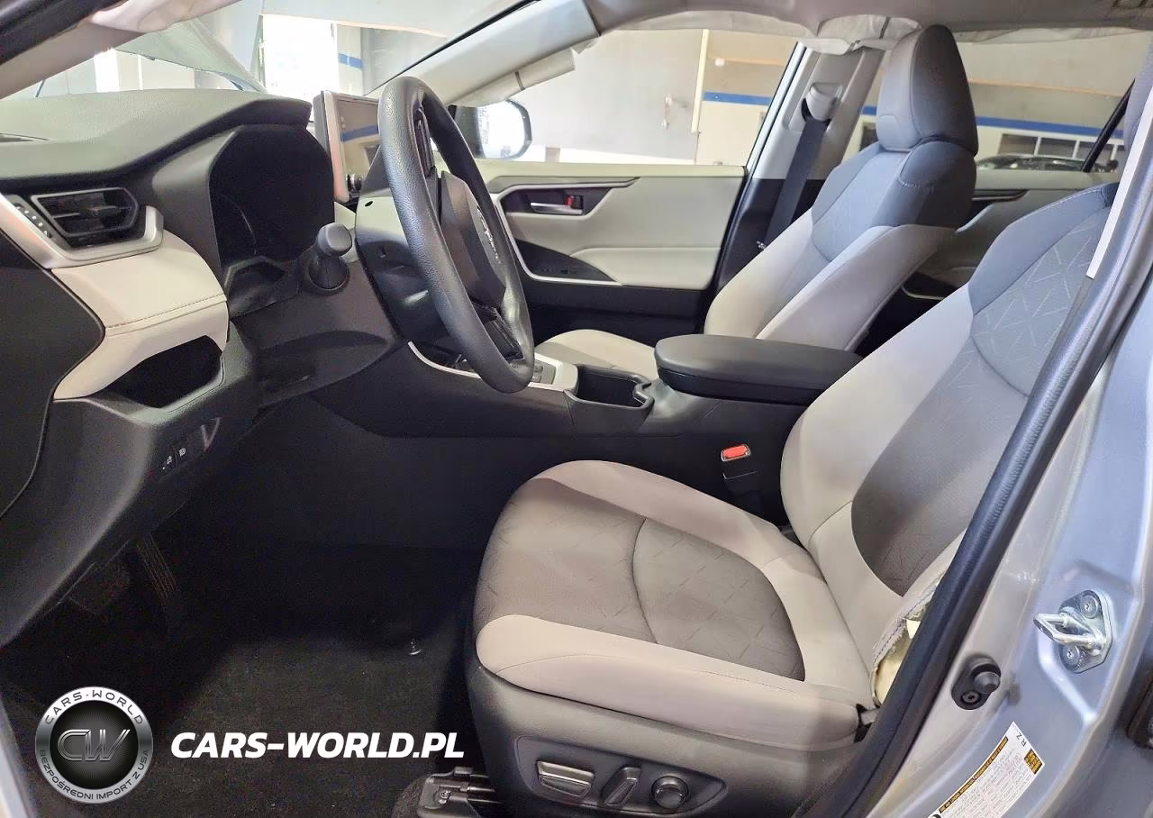 2025 Toyota Rav4 Hybrid Xle VIN:JTMRWRFV3SJ087127 - 7