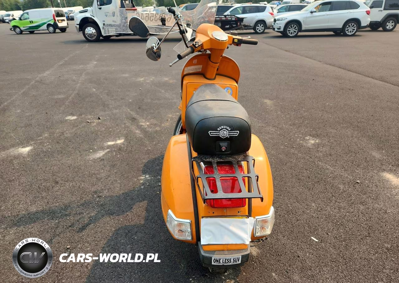 2005 Genuine Scooter Co. Stella 2-Stroke VIN:MD7CG84A953059875 - 4