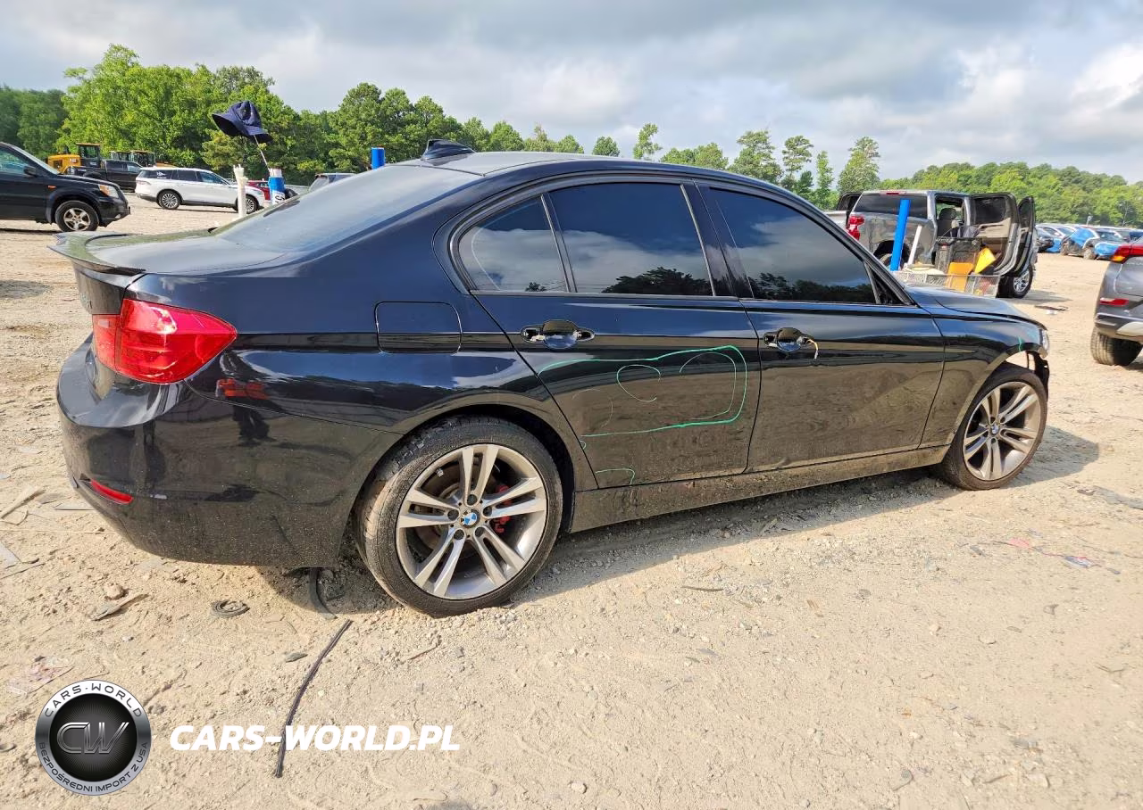 2013 BMW 328 Xi VIN:WBA3B3C5XDF535708 - 3