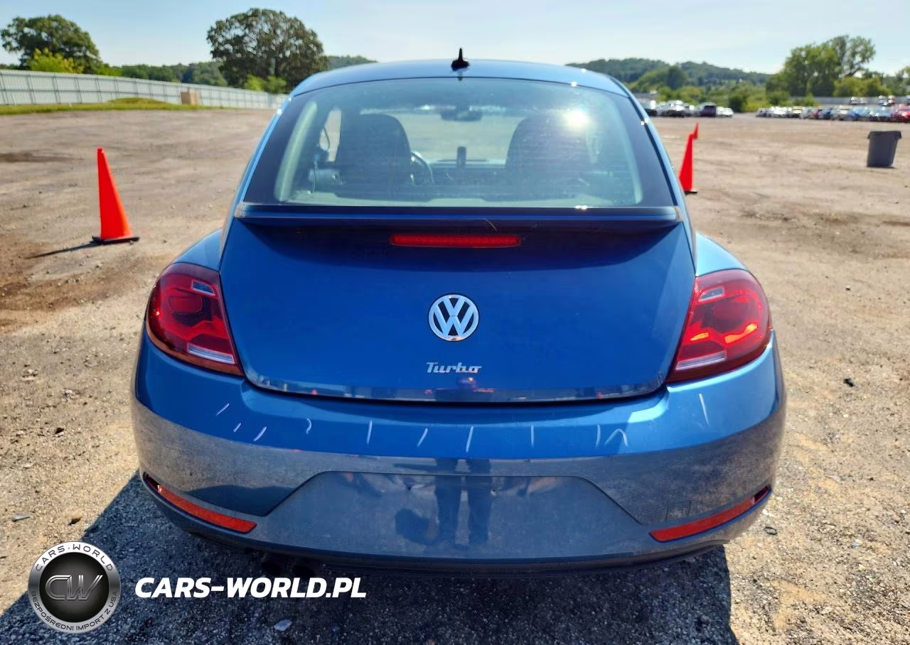 2018 Volkswagen Beetle S VIN:3VWFD7AT1JM727739 - 6