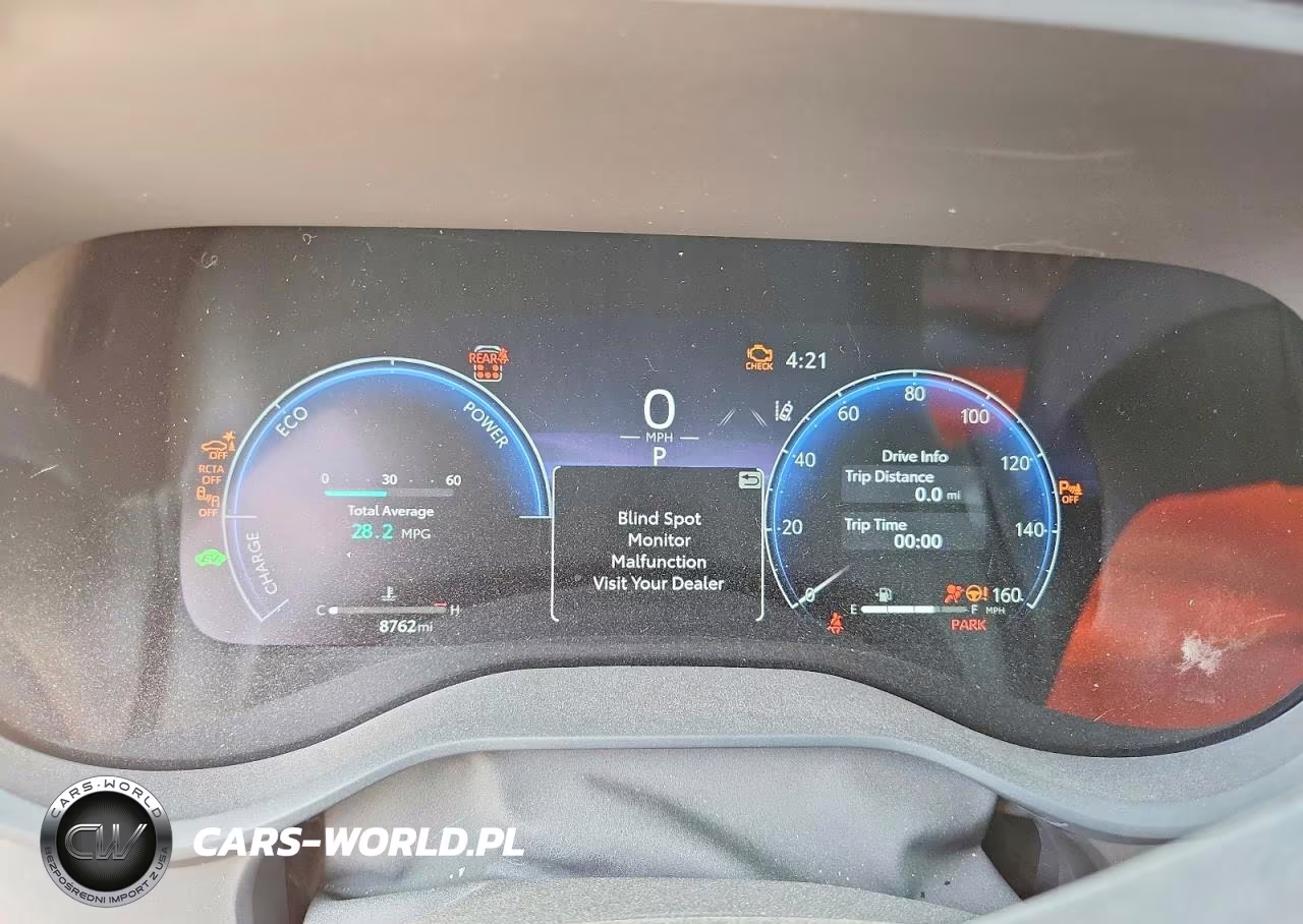 2025 Toyota Sienna Platinum 7-Passenger VIN:5TDESKFC6SS205352 - 9