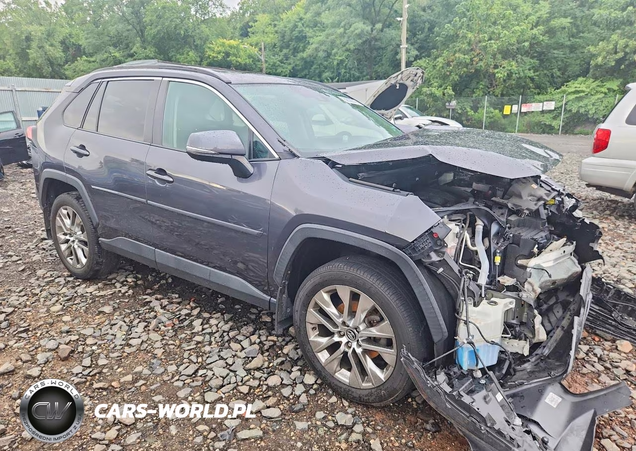 2020 Toyota Rav4 Xle Premium VIN:2T3A1RFV4LW135751 - 4