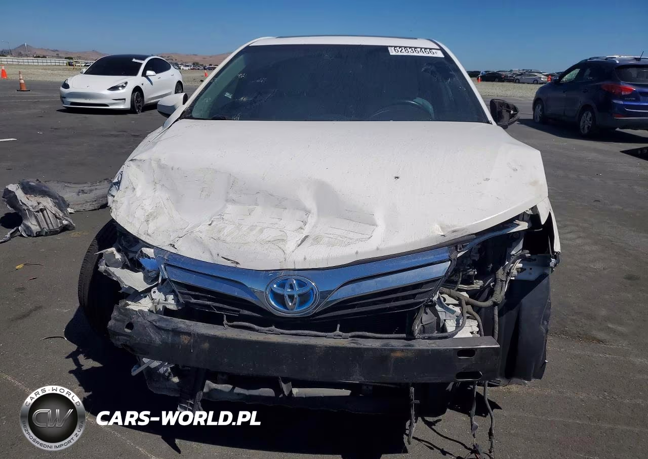 2013 Toyota Camry Hybrid Xle VIN:4T1BD1FKXDU077612 - 5