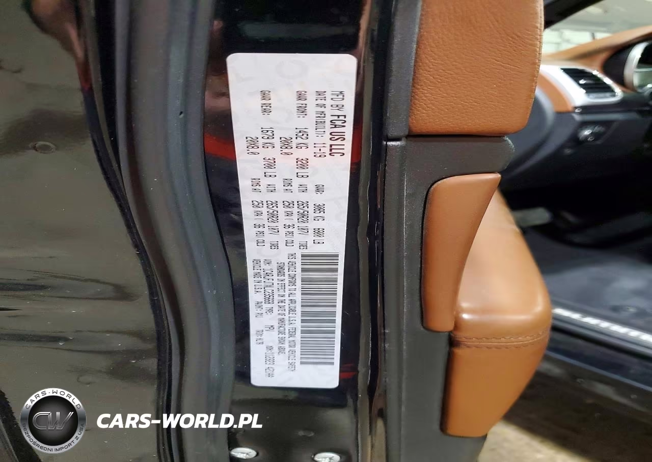 2020 Jeep Grand Cherokee Summit VIN:1C4RJFJTXLC235668 - 14