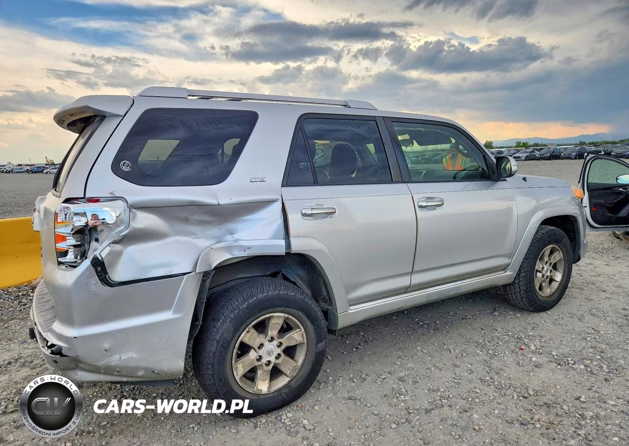 2010 Toyota 4Runner Sr5 VIN:JTEBU5JR6A5010345 - 3