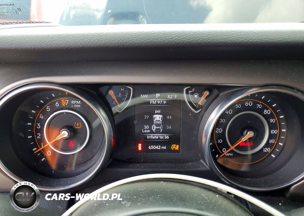 2019 Jeep Wrangler Unlimited Sport VIN:1C4HJXDG9KW637100 - 9