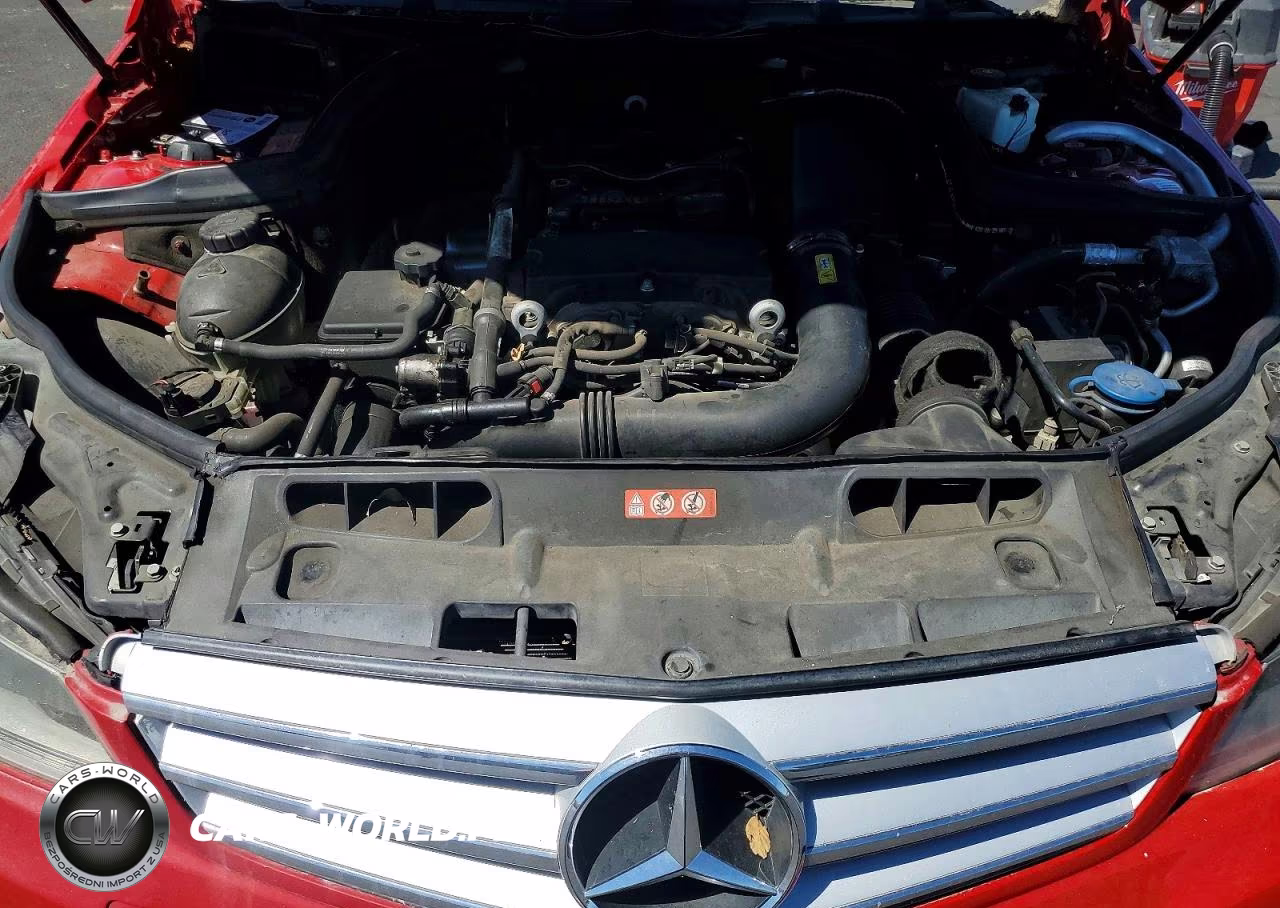 2013 Mercedes-Benz C 250 VIN:WDDGF4HB6DR266186 - 11