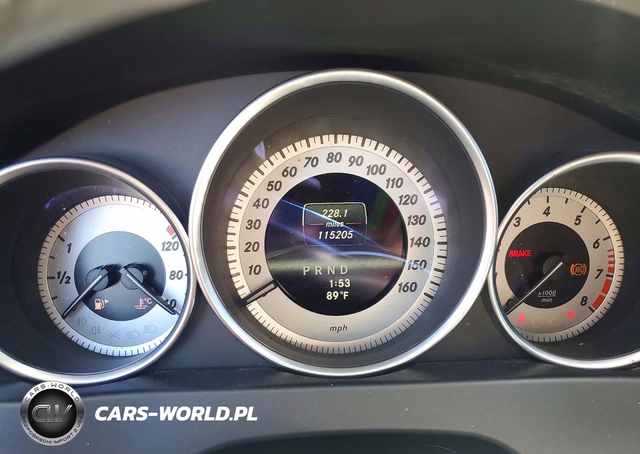 2013 Mercedes-Benz C 250 VIN:WDDGF4HB6DR266186 - 9