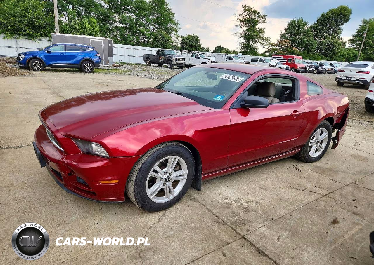 2014 Ford Mustang VIN:1ZVBP8AM4E5245721 - 1