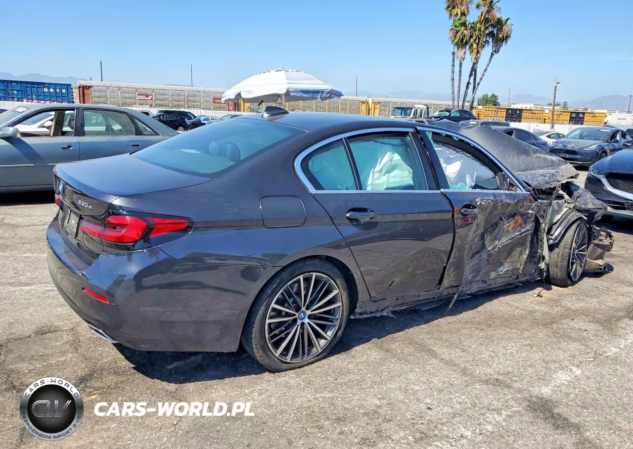 2022 BMW 530E VIN:WBA13AG07NCK27583 - 3