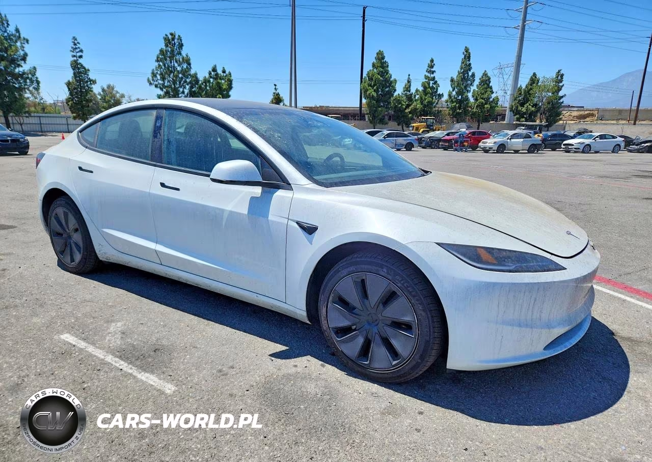2025 Tesla Model 3 VIN:5YJ3E1EA7SF058732 - 4