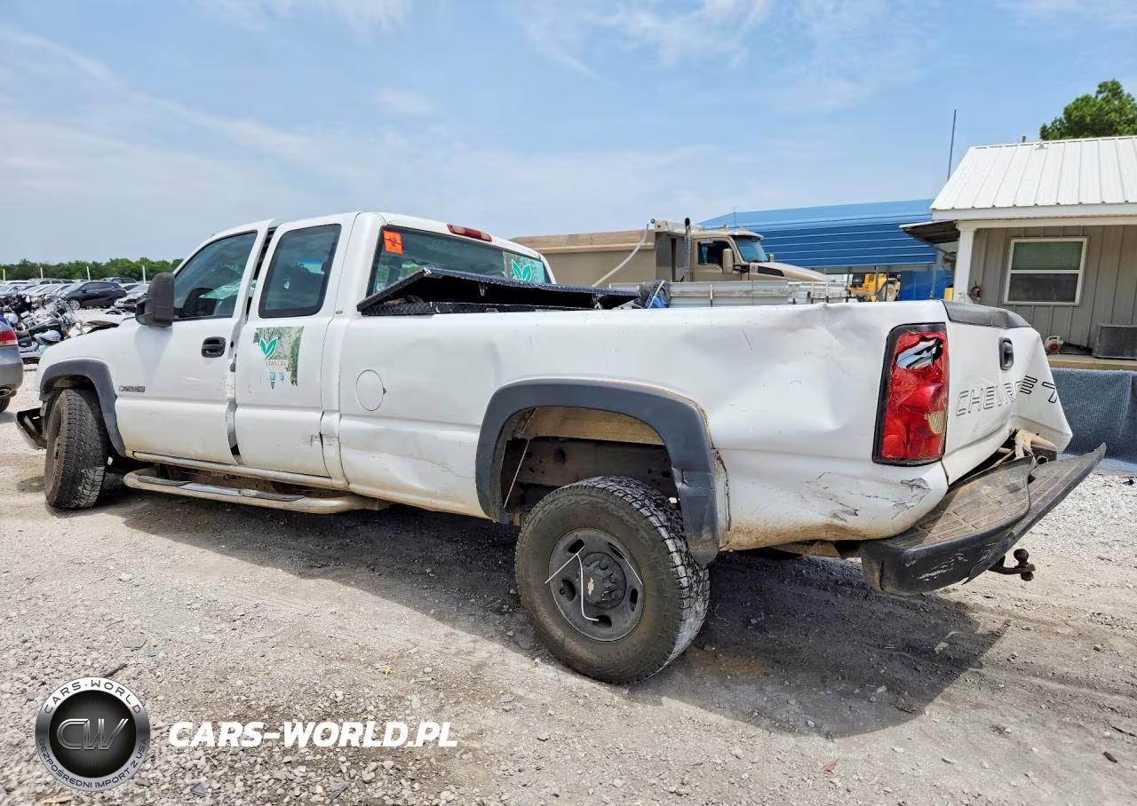 2005 Chevrolet Silverado C2500 Heavy Duty VIN:1GCHC29U85E313531 - 2