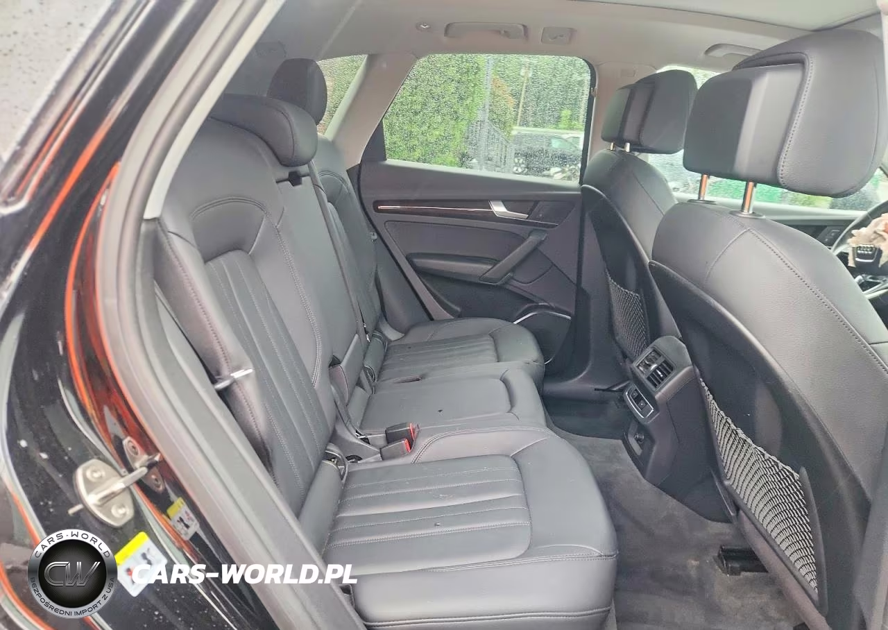 2020 Audi Q5 Premium VIN:WA1ANAFY5L2044071 - 11