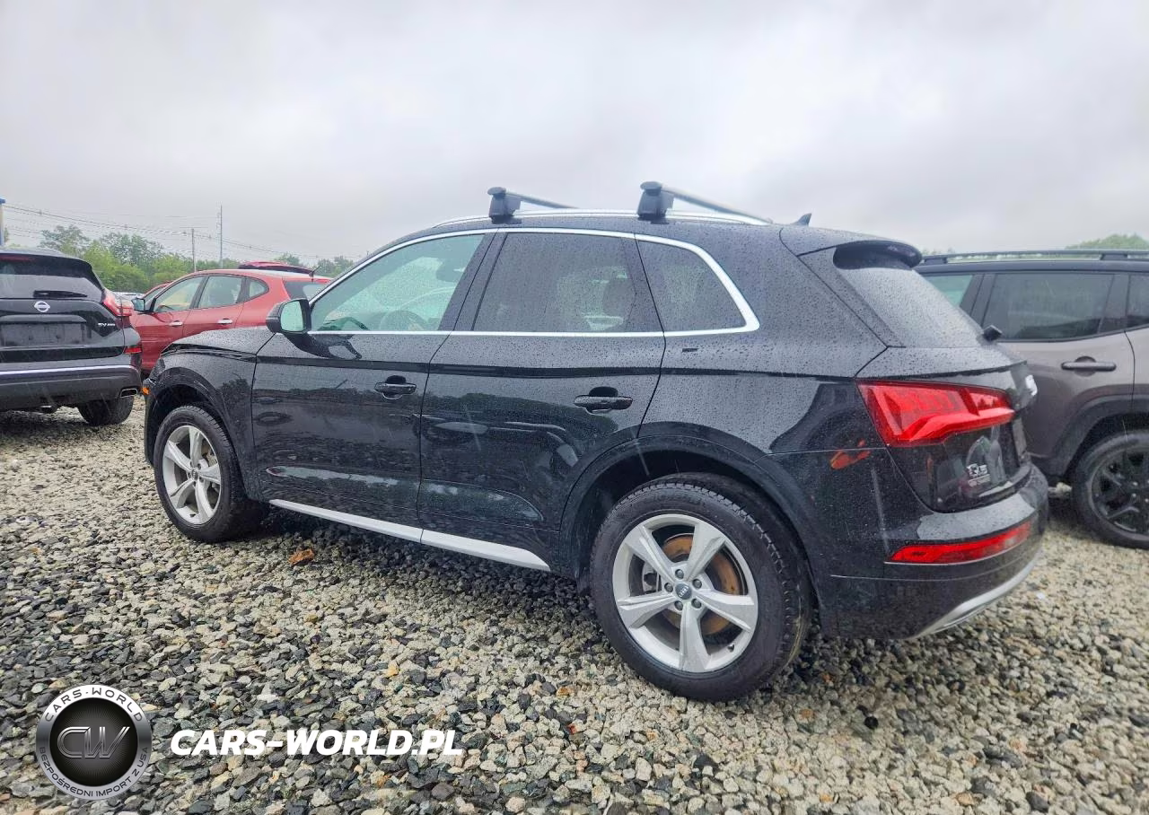 2020 Audi Q5 Premium VIN:WA1ANAFY5L2044071 - 2