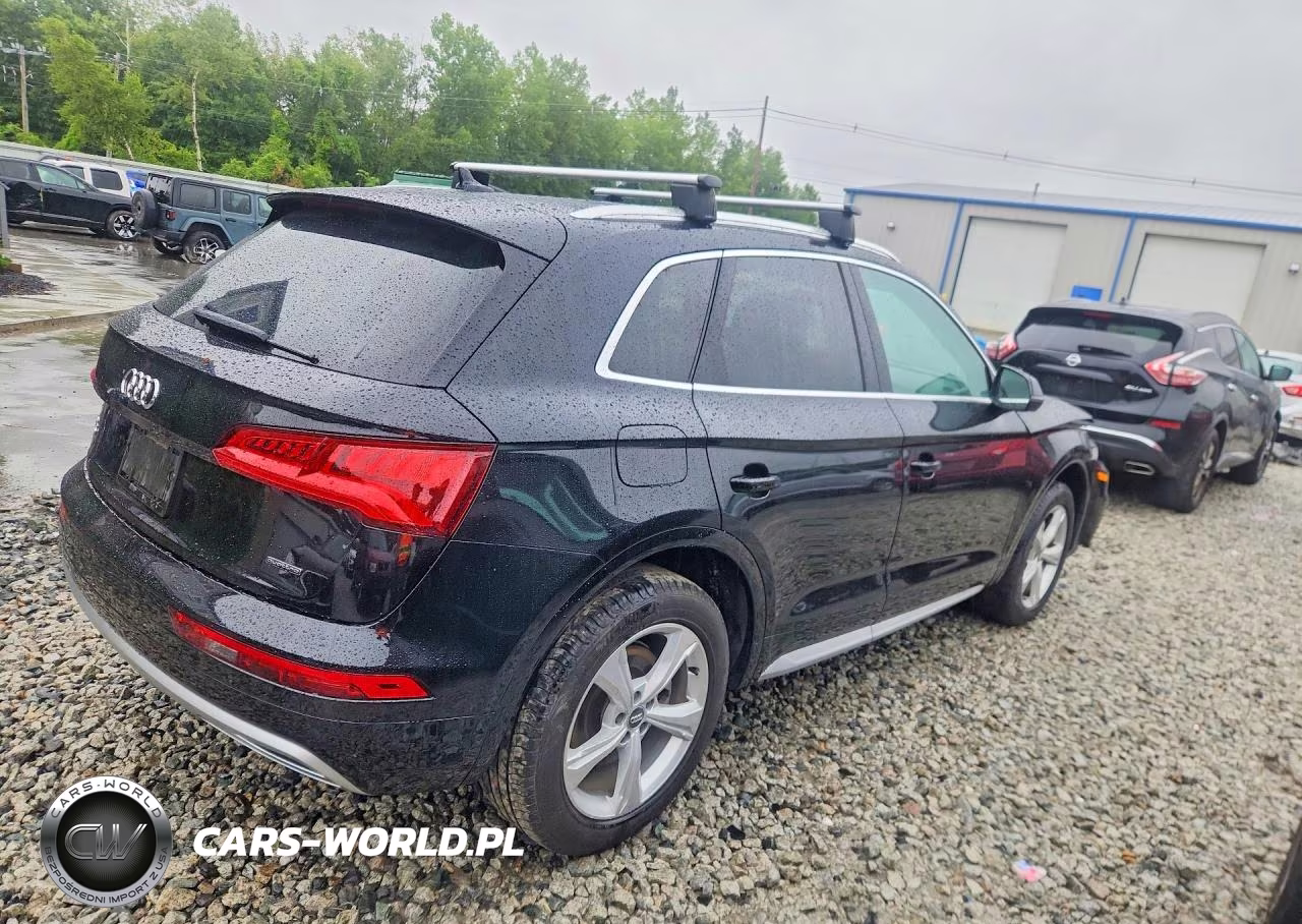 2020 Audi Q5 Premium VIN:WA1ANAFY5L2044071 - 3