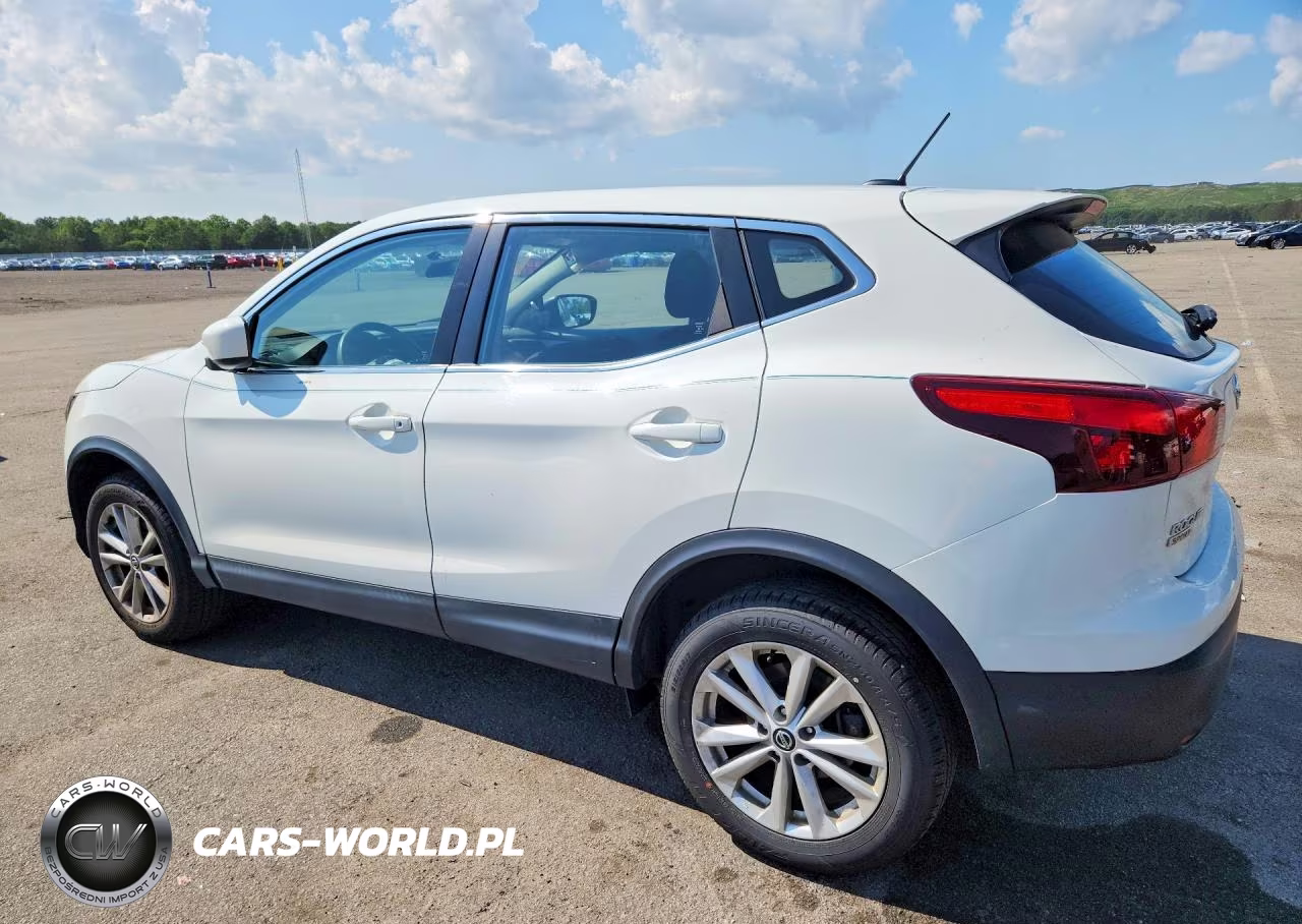 2019 Nissan Rogue Sport S VIN:JN1BJ1CR4KW327168 - 2