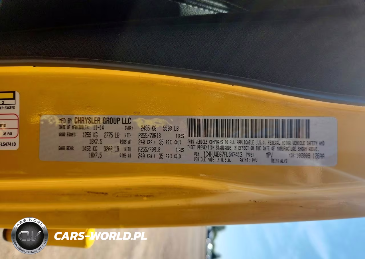 2015 Jeep Wrangler Unlimited Sahara VIN:1C4HJWEG7FL547413 - 12