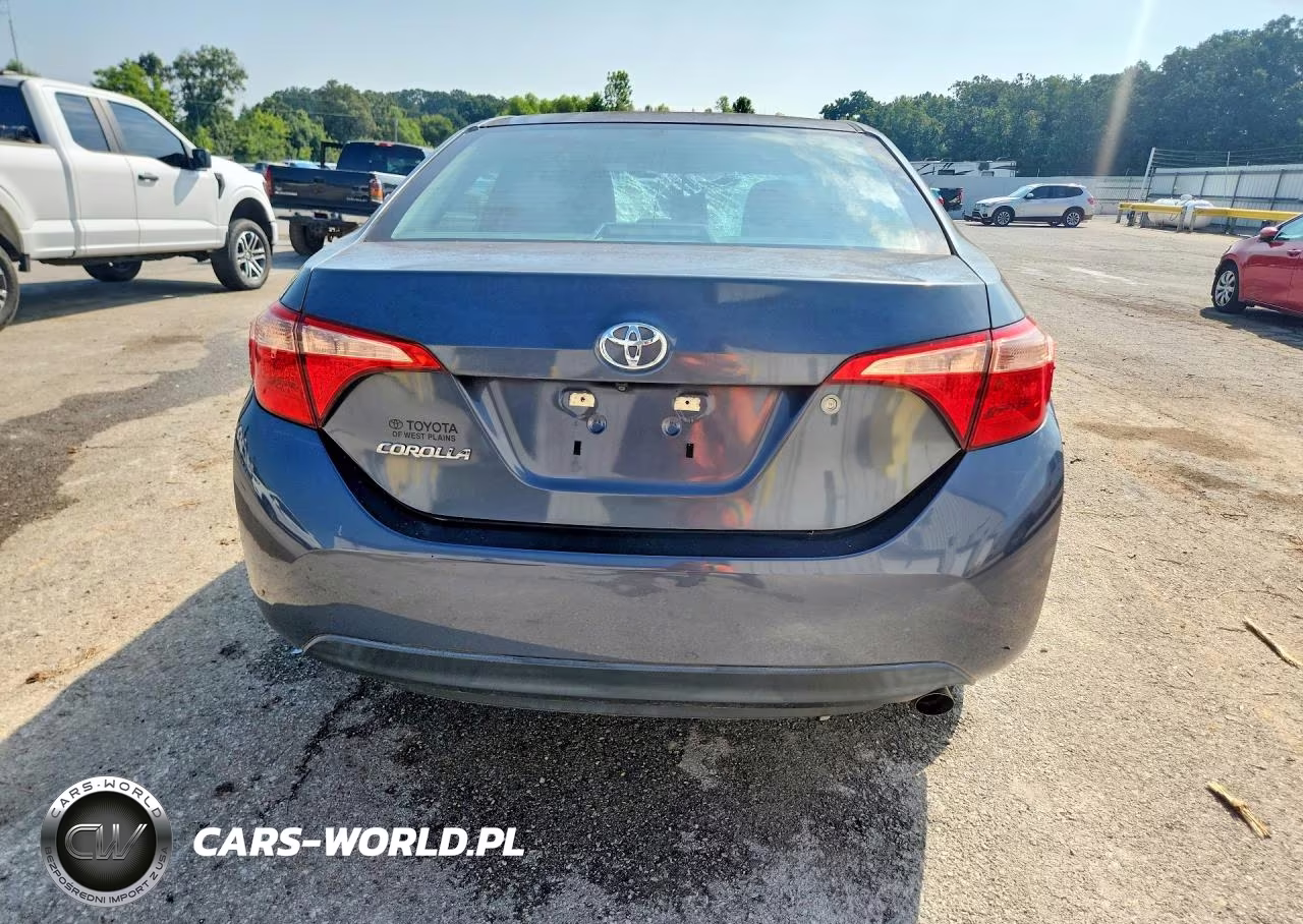 2017 Toyota Corolla L VIN:5YFBURHE6HP708675 - 6
