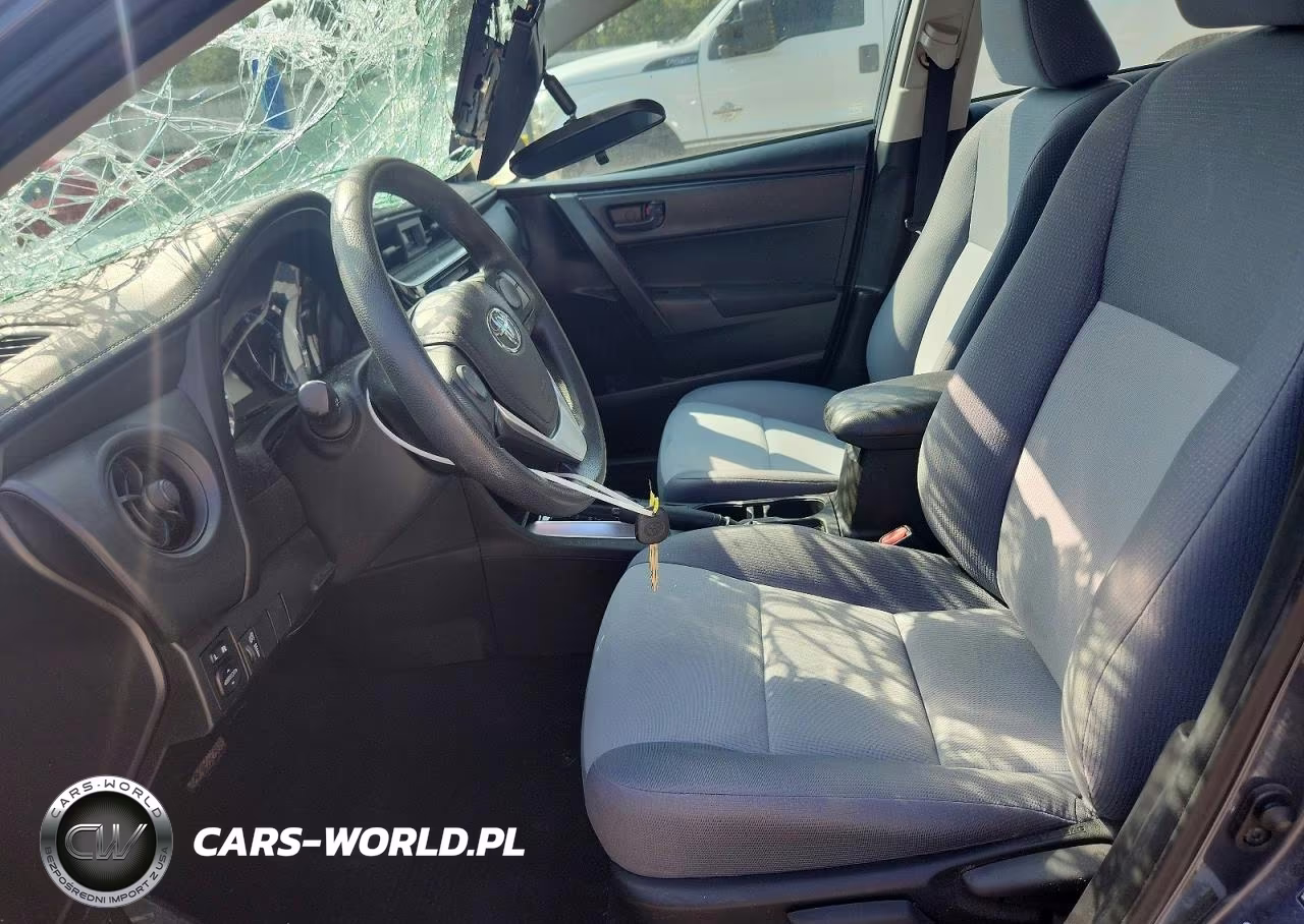 2017 Toyota Corolla L VIN:5YFBURHE6HP708675 - 7