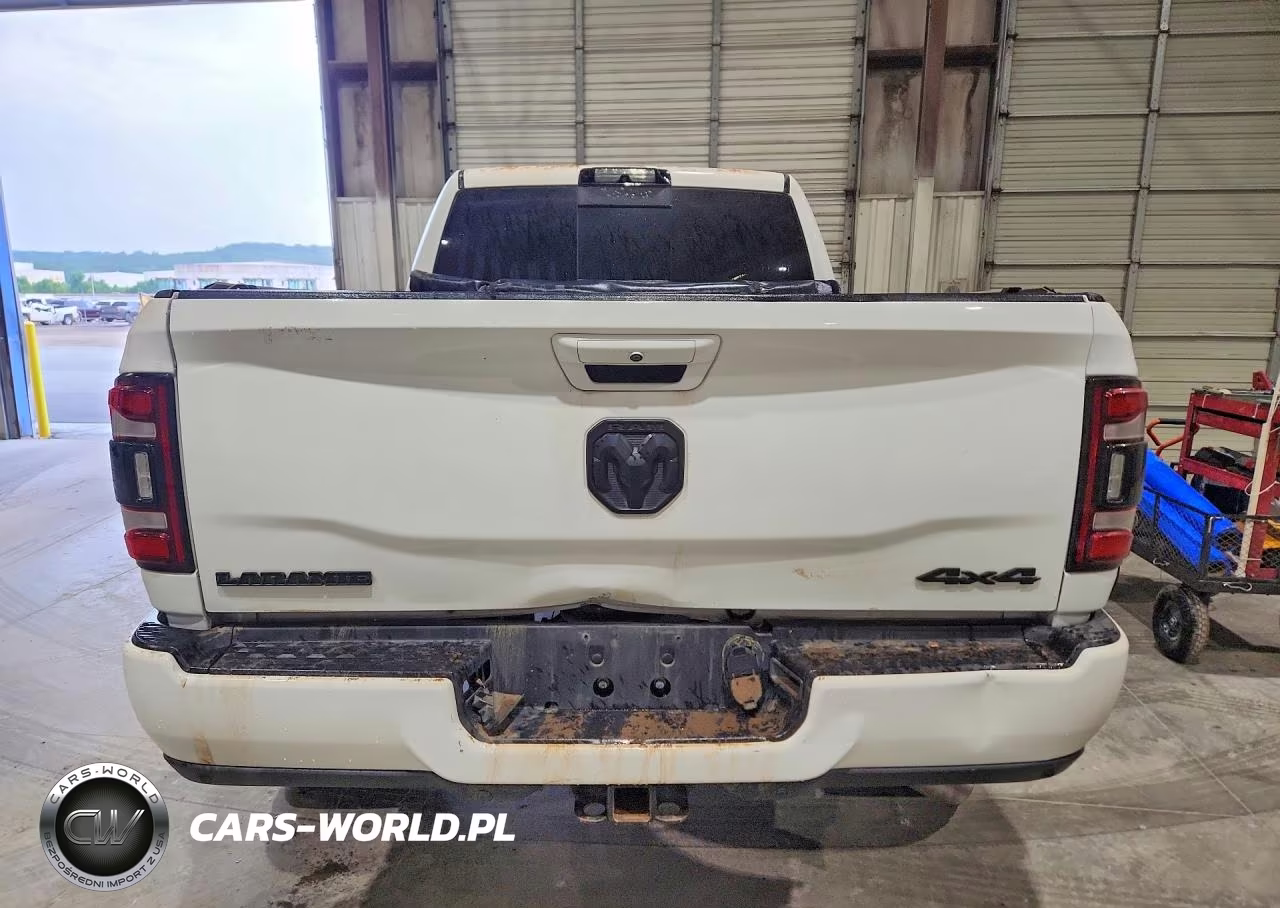 2019 Ram 2500 Laramie VIN:3C6UR5NL1KG664224 - 6