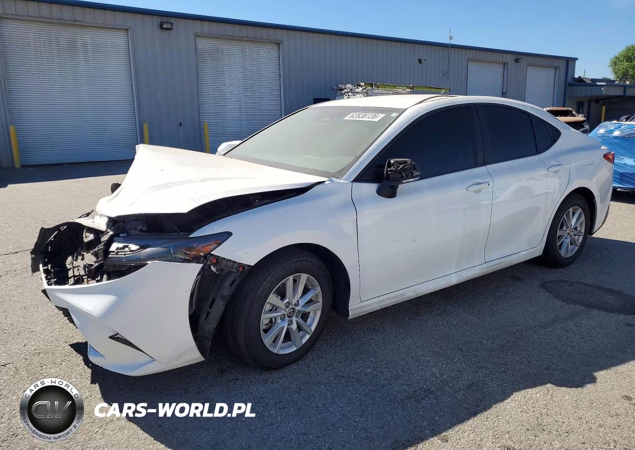 2025 Toyota Camry Le