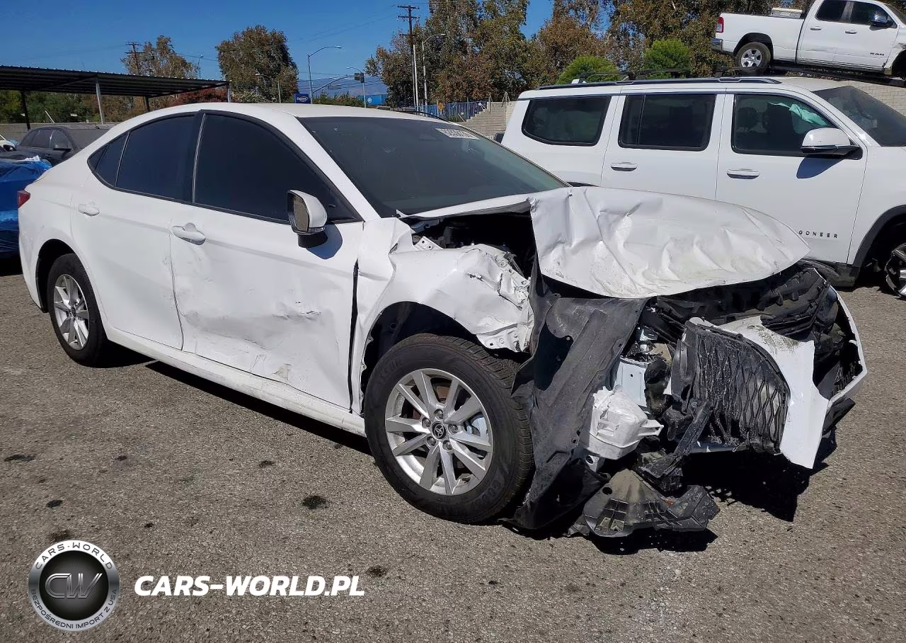 2025 Toyota Camry Le VIN:4T1DAACKXSU648776 - 4