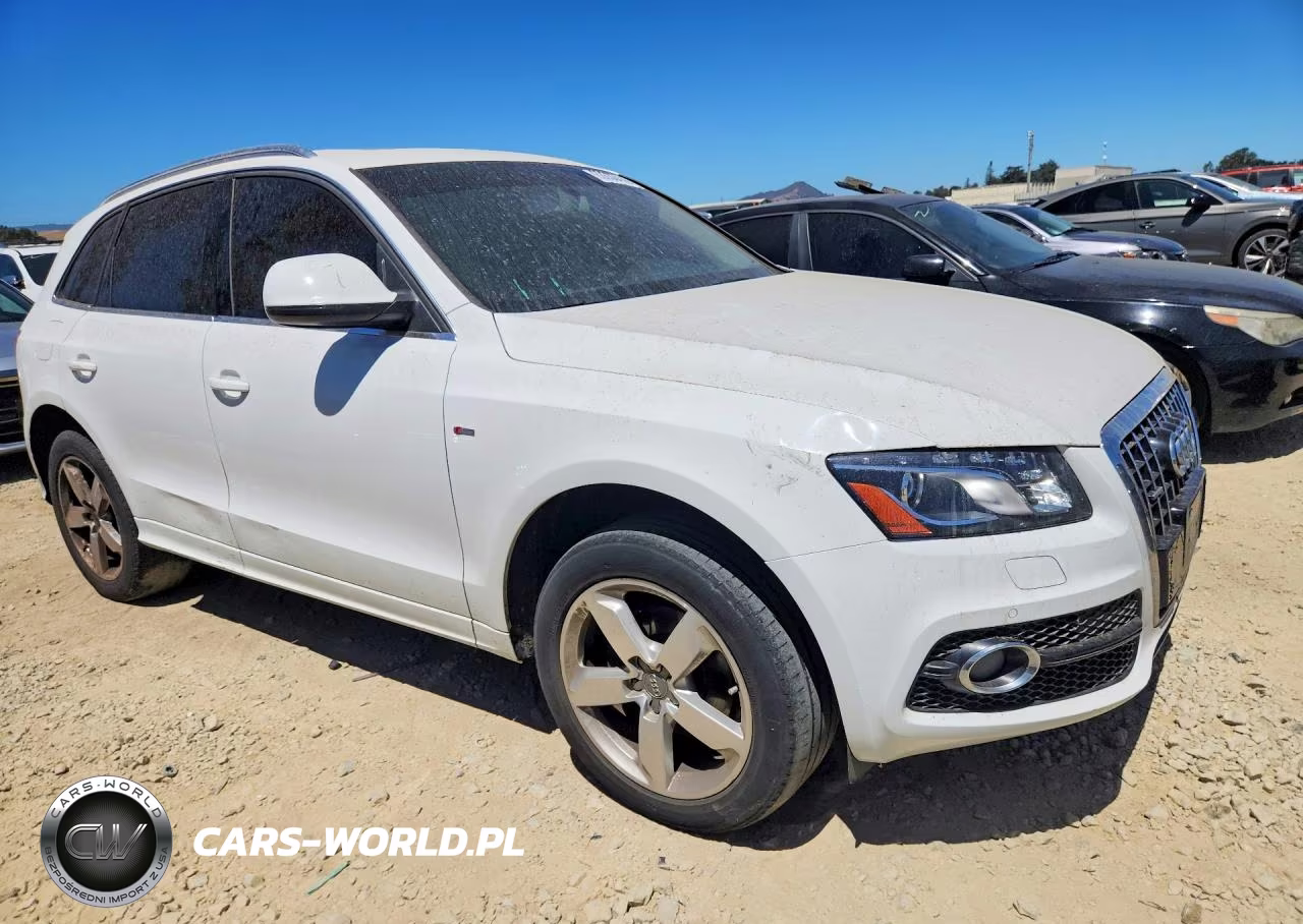 2011 Audi Q5 Premium Plus VIN:WA1DKAFP4BA100096 - 4