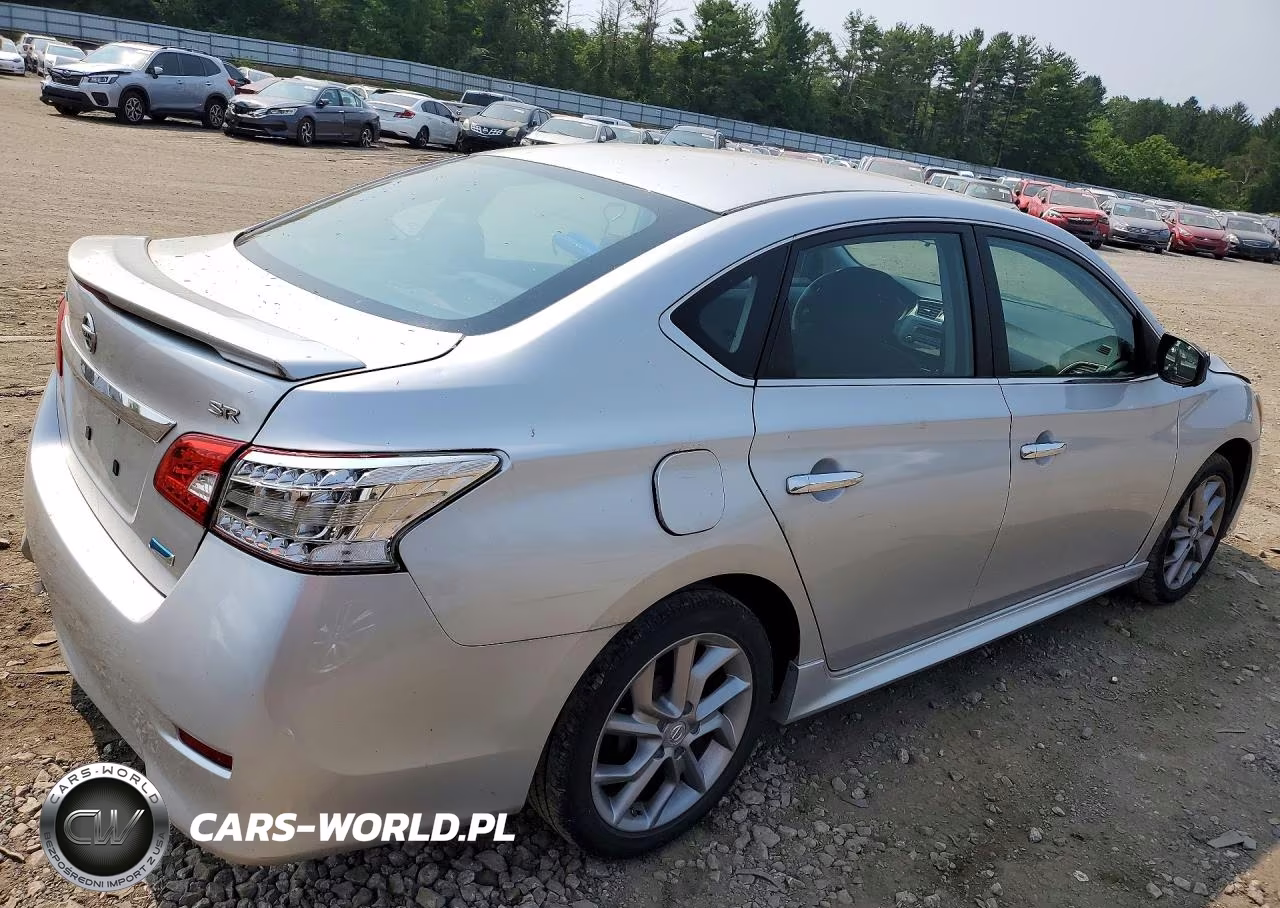 2014 Nissan Sentra Sr VIN:3N1AB7AP1EY270261 - 3