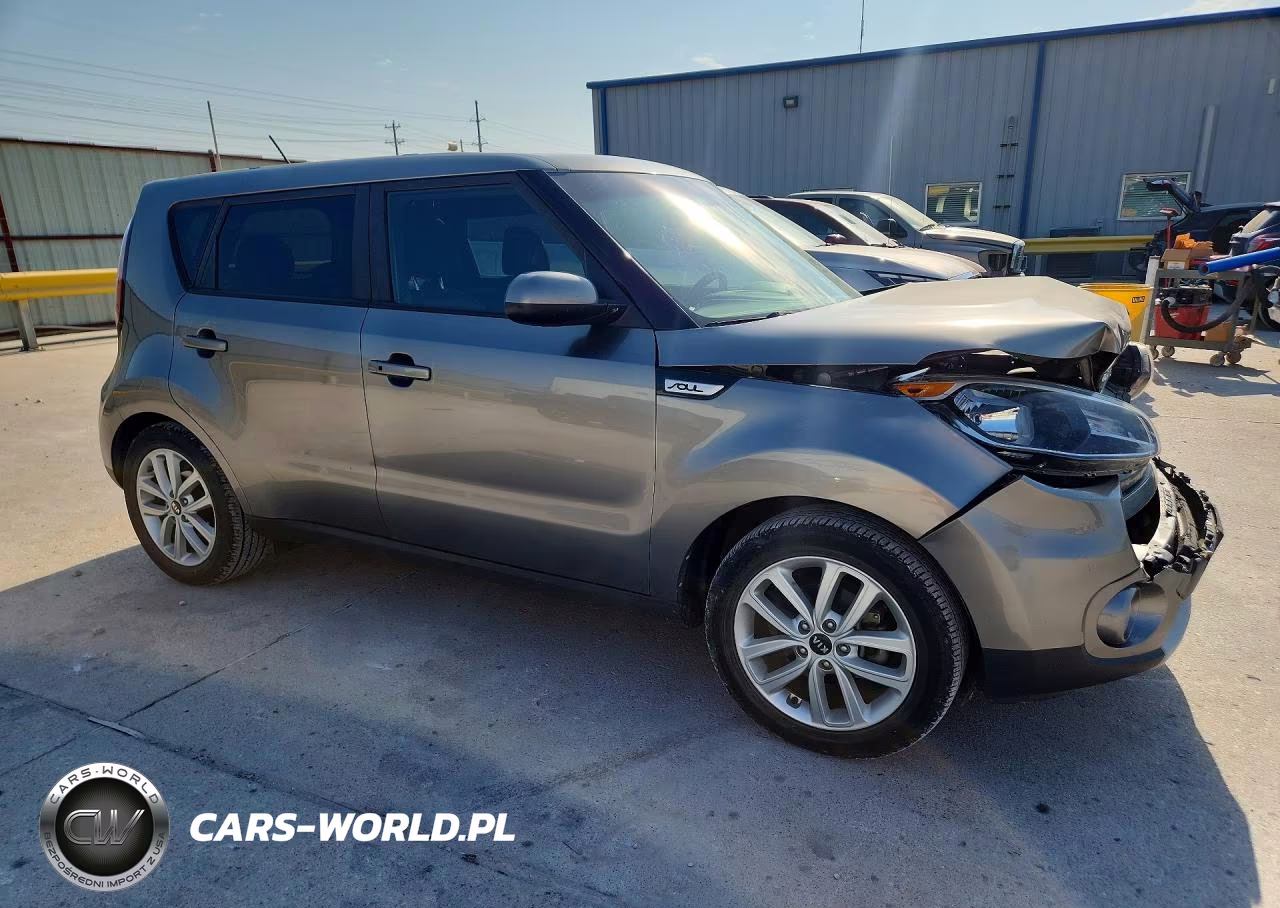2019 Kia Soul + VIN:KNDJP3A51K7647223 - 4