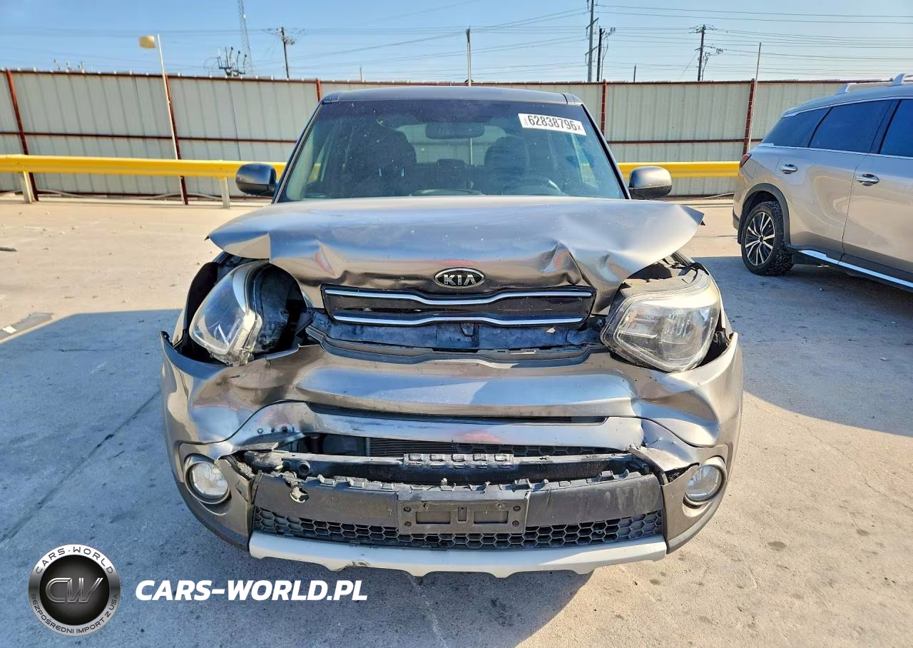 2019 Kia Soul + VIN:KNDJP3A51K7647223 - 5